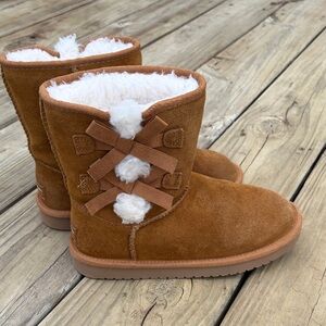 Koolaburra by UGG chestnut boots